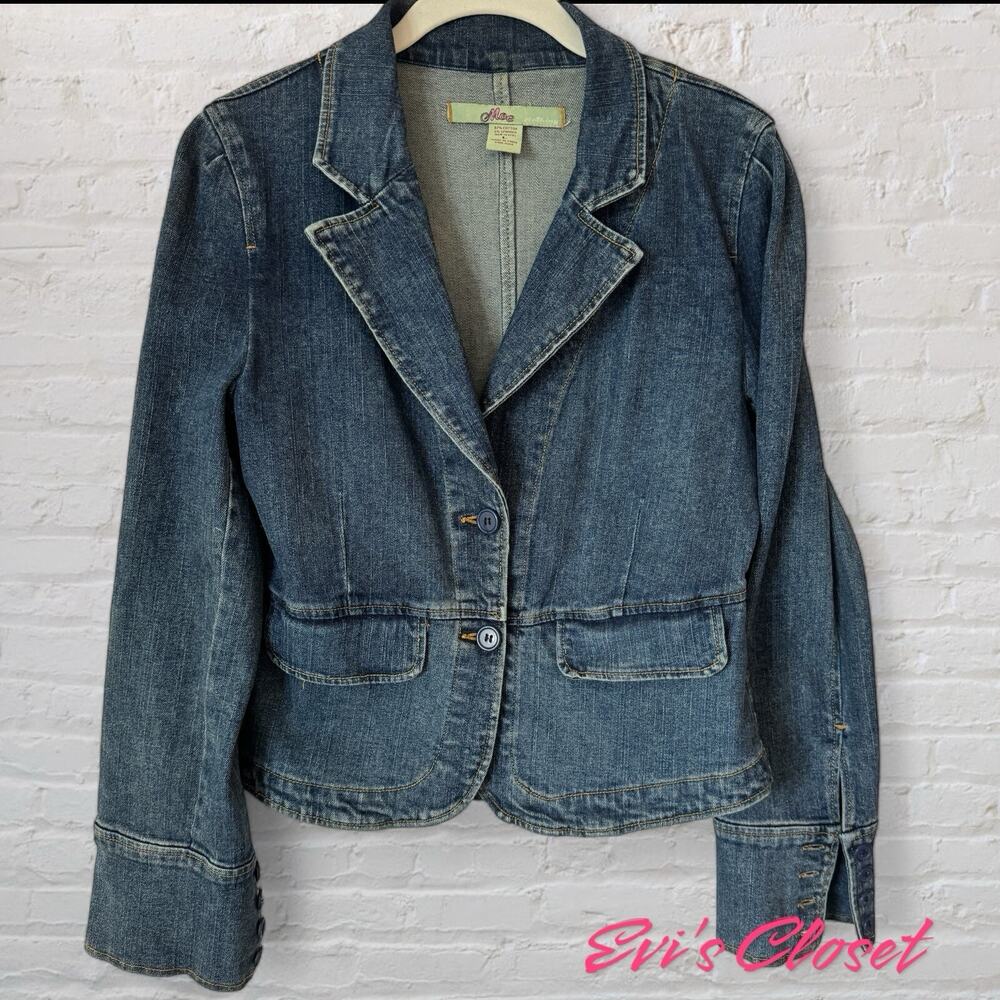 MOE Clothing Women's Y2K Back Split Cuffs Jeans Denim Jacket Blazer Sz Large